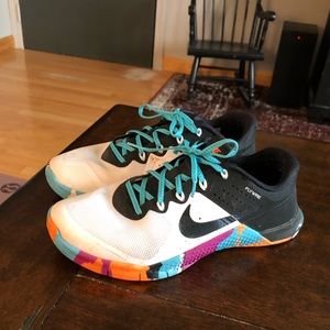 Nike flywire- size 8